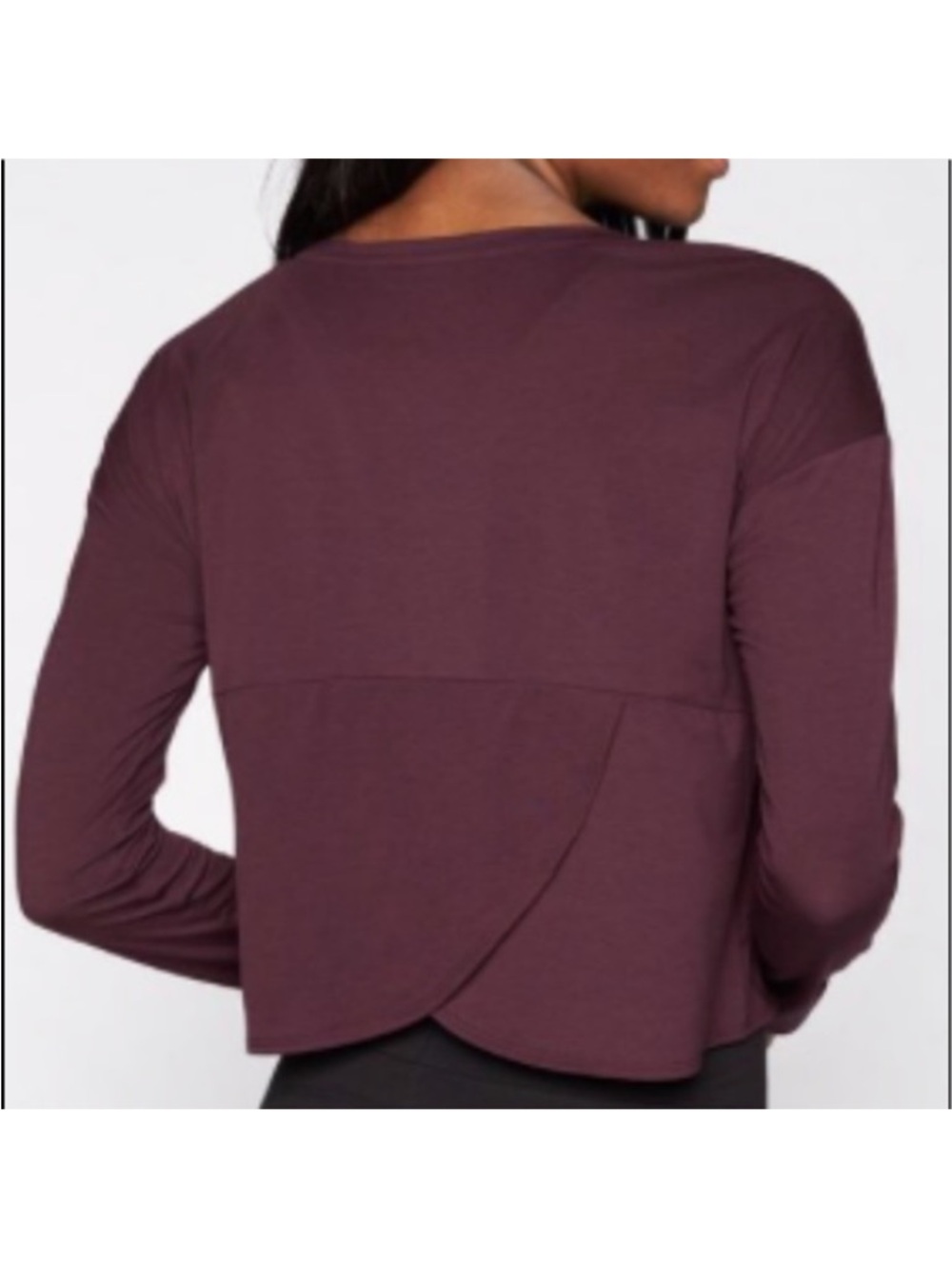 Athleta Studio Crop Long Sleeve Size 2X